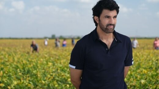 Bereketli Topraklar episode 1 online with English subtitles