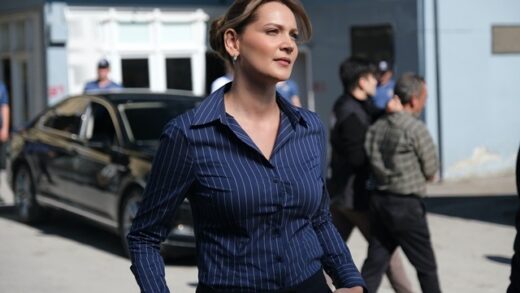 Bereketli Topraklar episode 4 online with English subtitles